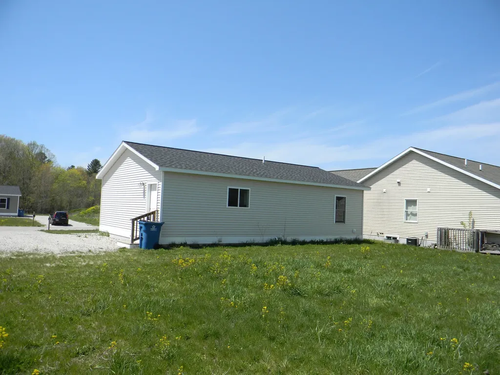 210 Taylors Court Scottville City MI 49454