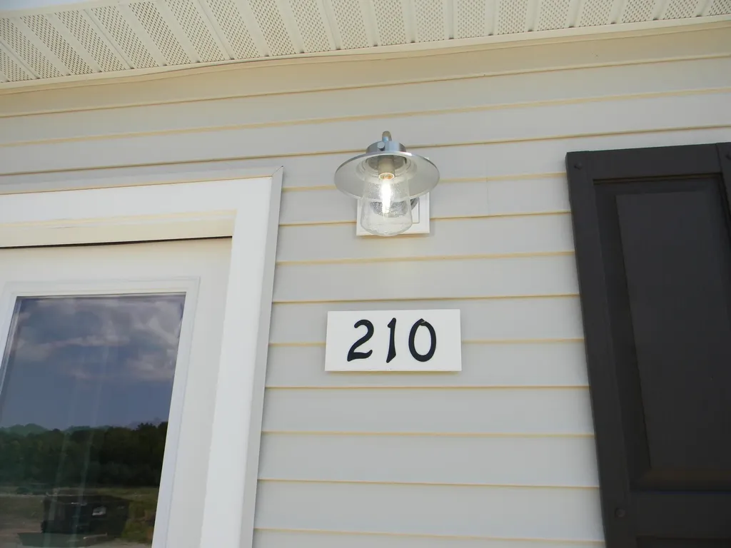 210 Taylors Court Scottville City MI 49454