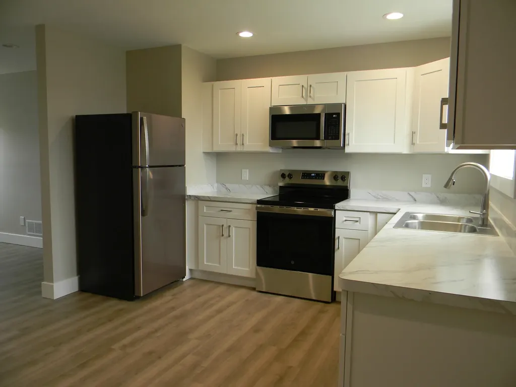210 Taylors Court Scottville City MI 49454