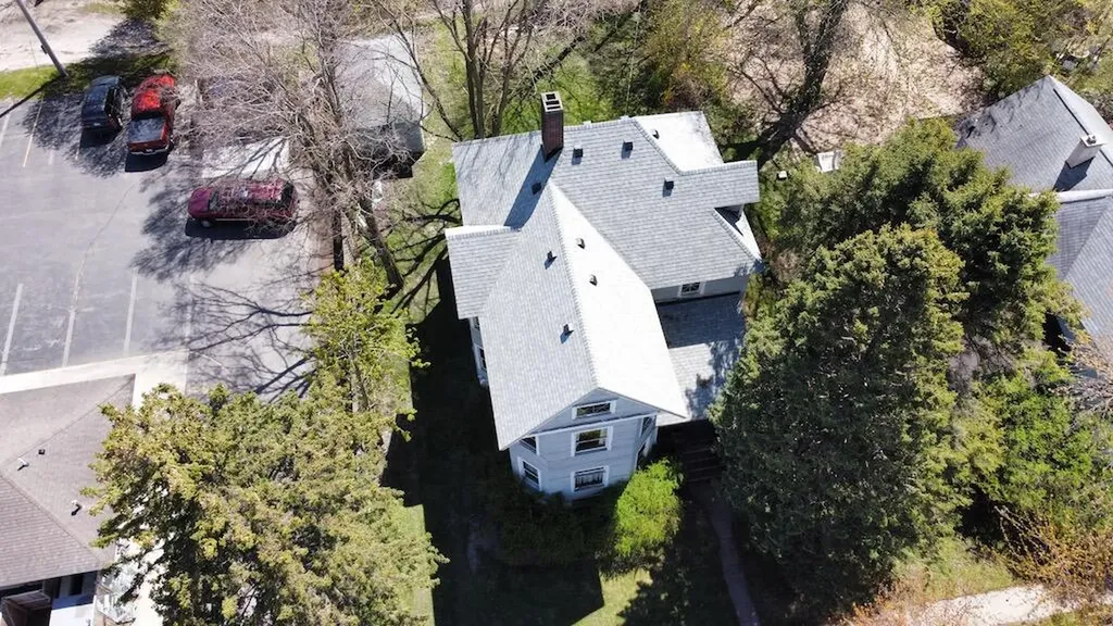 339 2nd Street Manistee City MI 49660