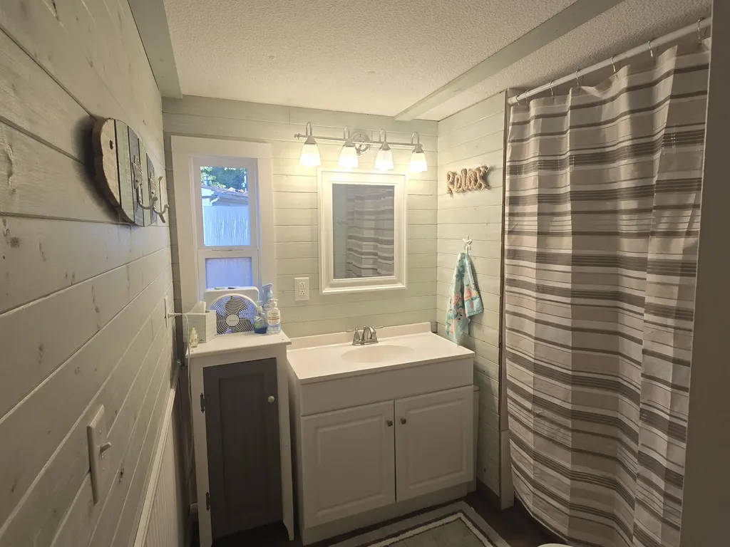 7949 W Fox Road Golden Township MI 49436