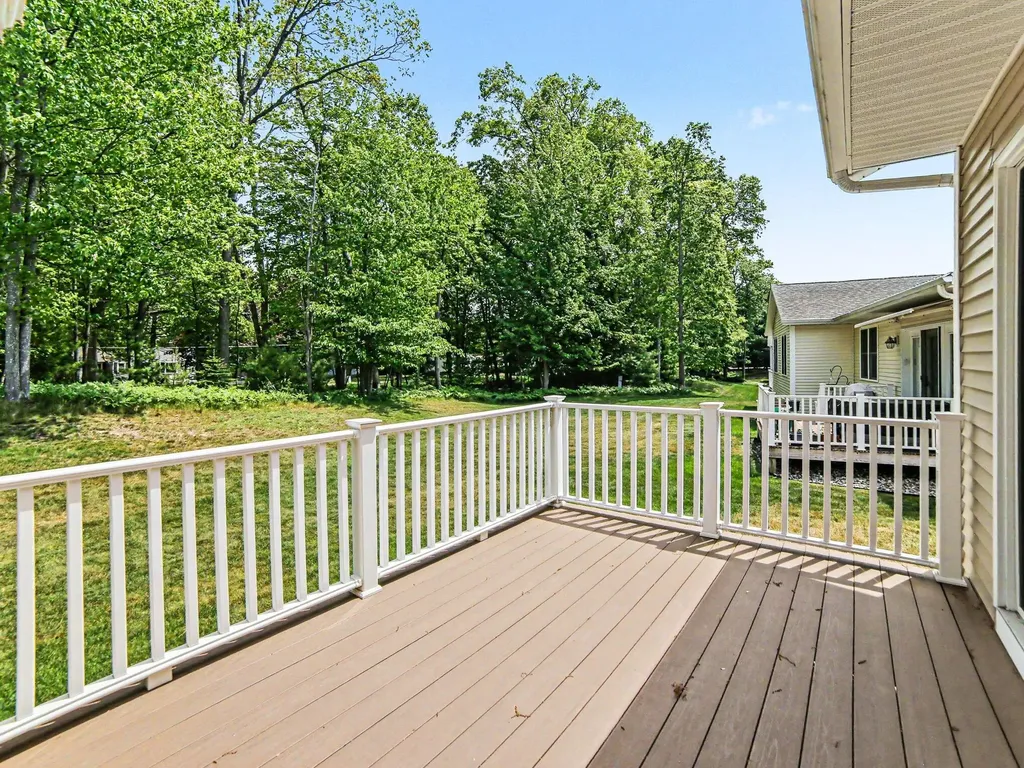 1276 Blue Heron Drive Ludington City MI 49431