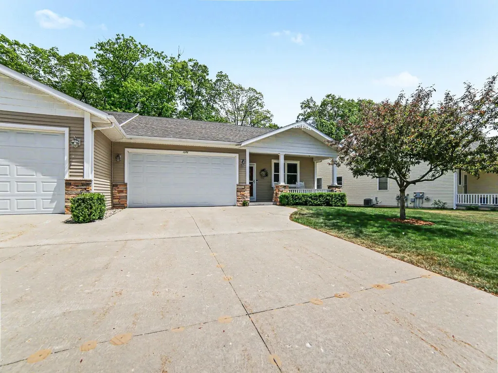 1276 Blue Heron Drive Ludington City MI 49431
