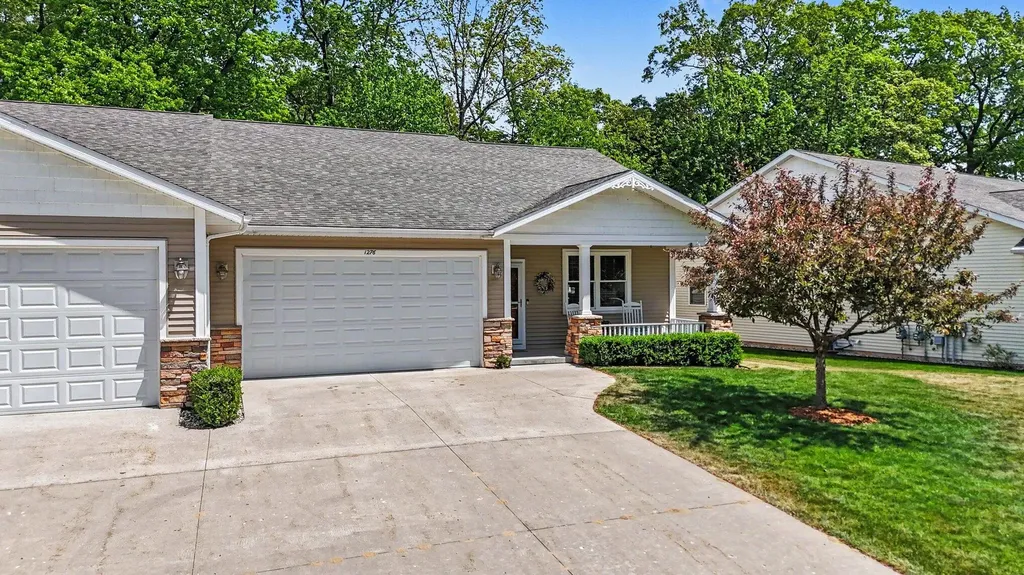 1276 Blue Heron Drive Ludington City MI 49431