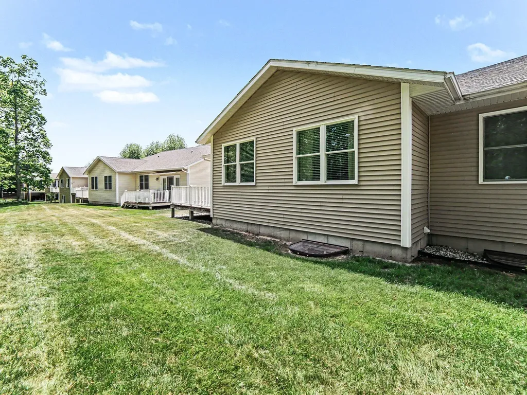 1276 Blue Heron Drive Ludington City MI 49431