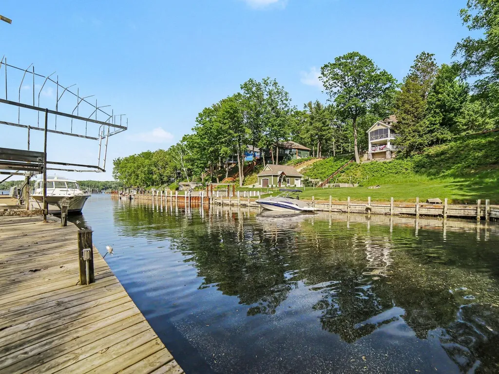 5628 W Longbridge Road Pentwater Township MI 49449