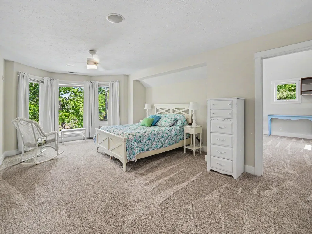 5628 W Longbridge Road Pentwater Township MI 49449