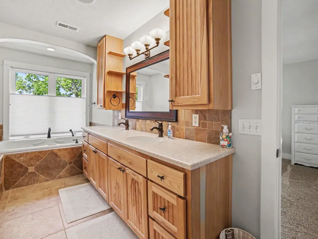 5628 W Longbridge Road Pentwater Township MI 49449