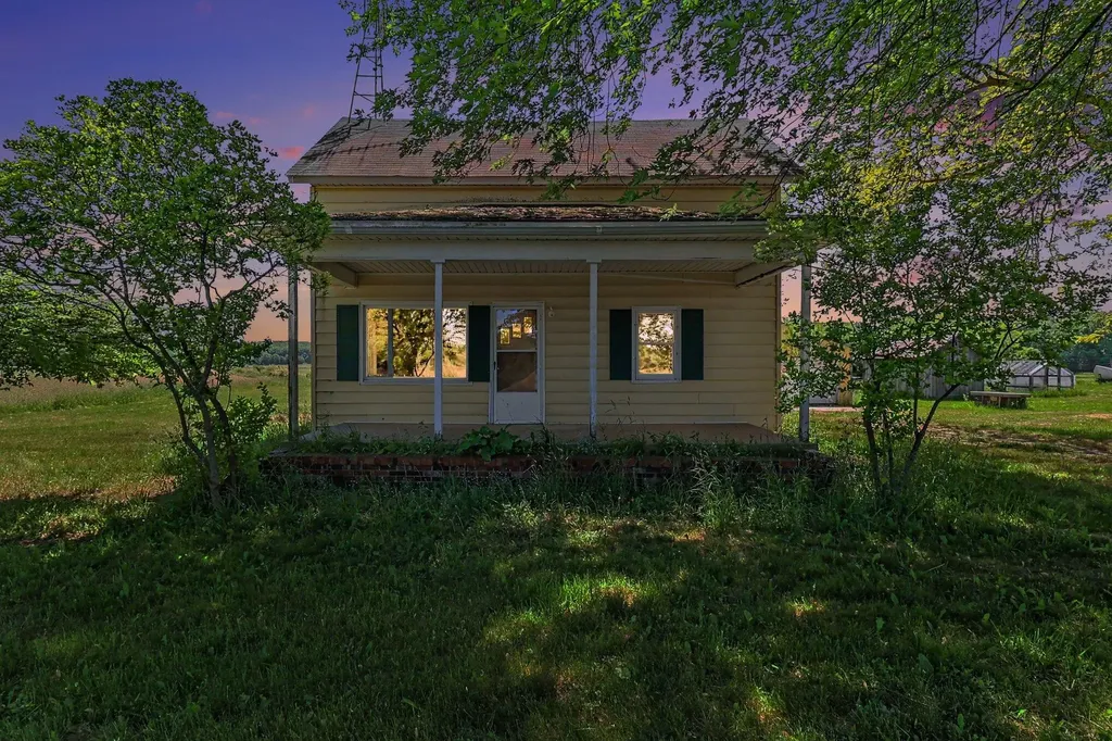 3516 N Ridge Road Golden Township MI 49436