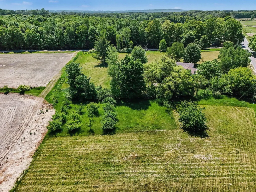 3516 N Ridge Road Golden Township MI 49436