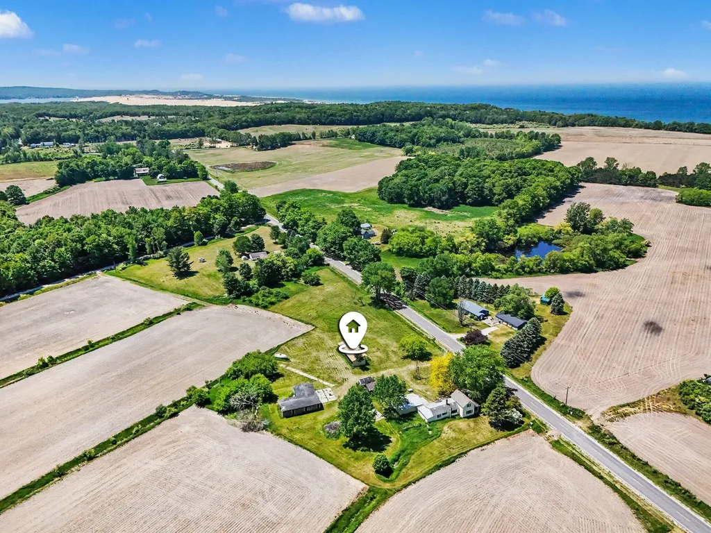 3516 N Ridge Road Golden Township MI 49436