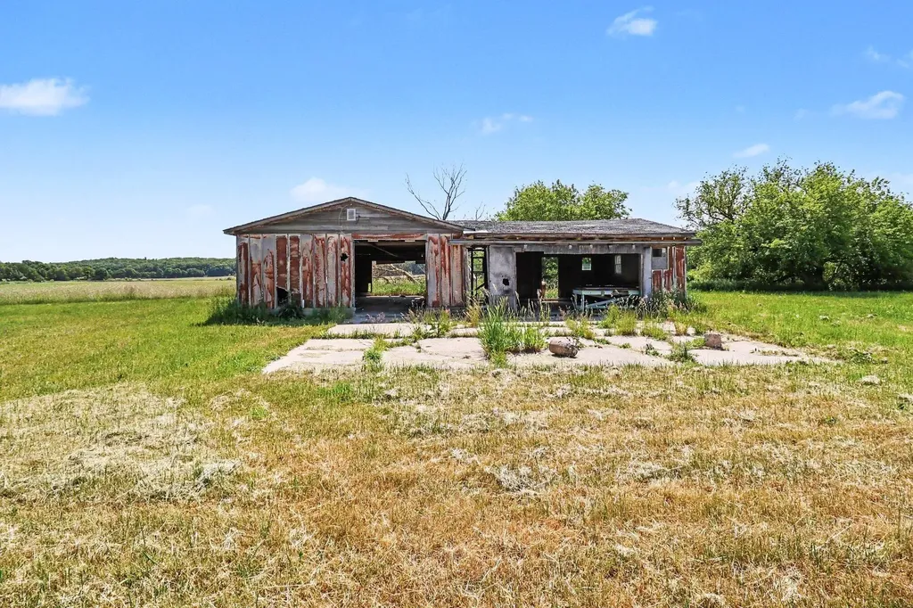 3516 N Ridge Road Golden Township MI 49436