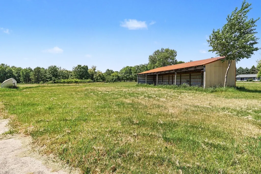 3516 N Ridge Road Golden Township MI 49436