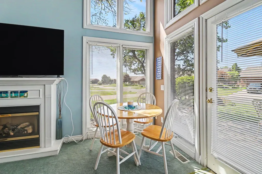 212 Harbor Drive Ludington City MI 49431