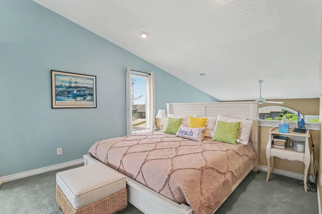 212 Harbor Drive Ludington City MI 49431
