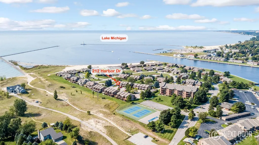 212 Harbor Drive Ludington City MI 49431