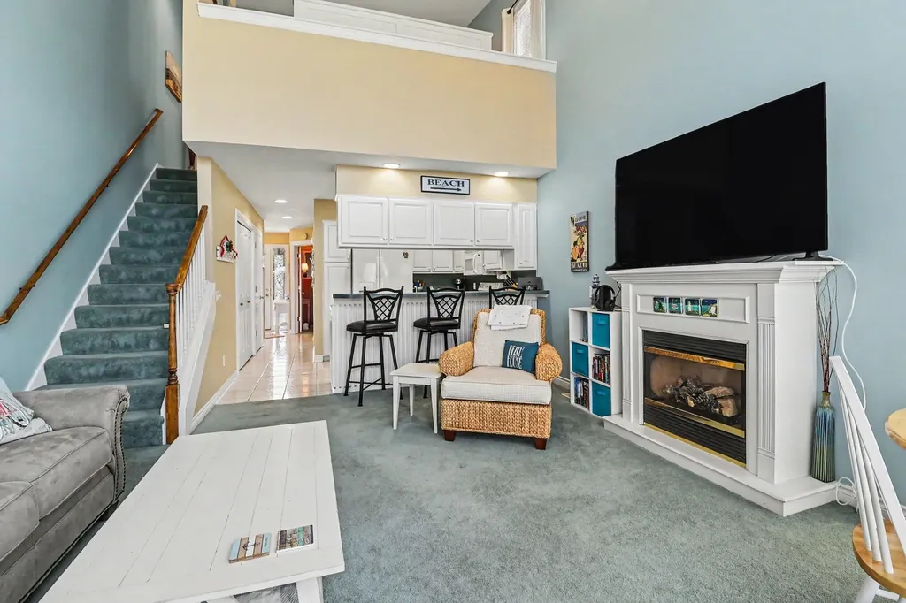 212 Harbor Drive Ludington City MI 49431