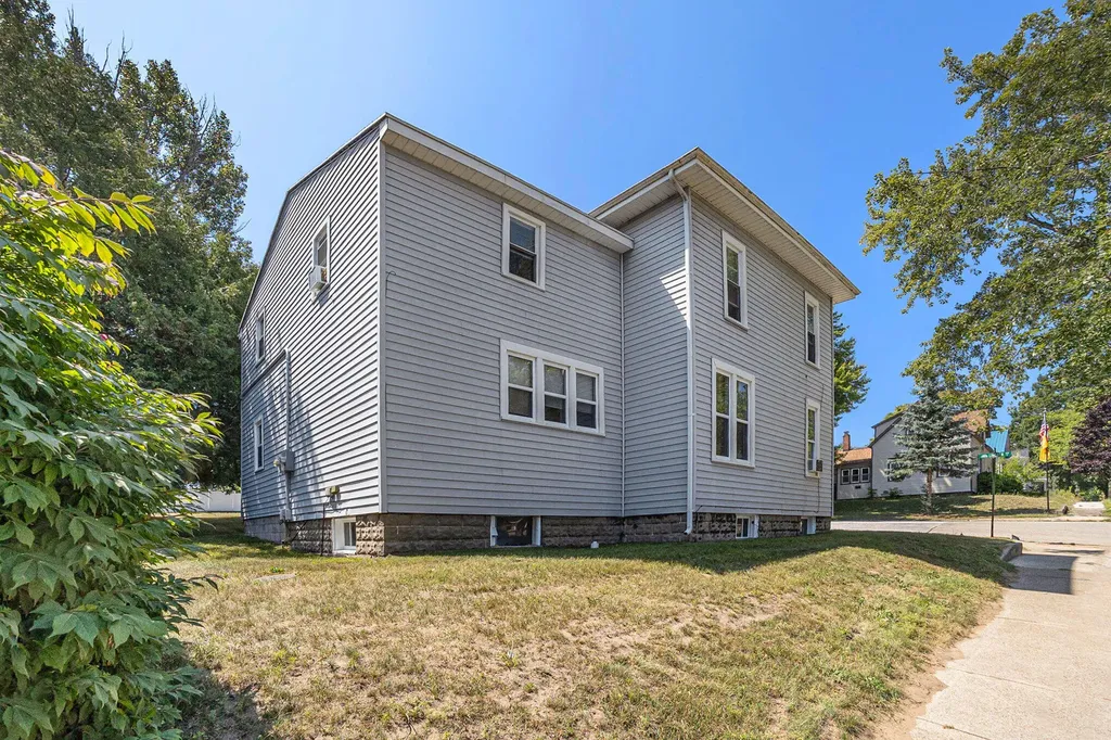 602 Fifth Street Ludington City MI 49431