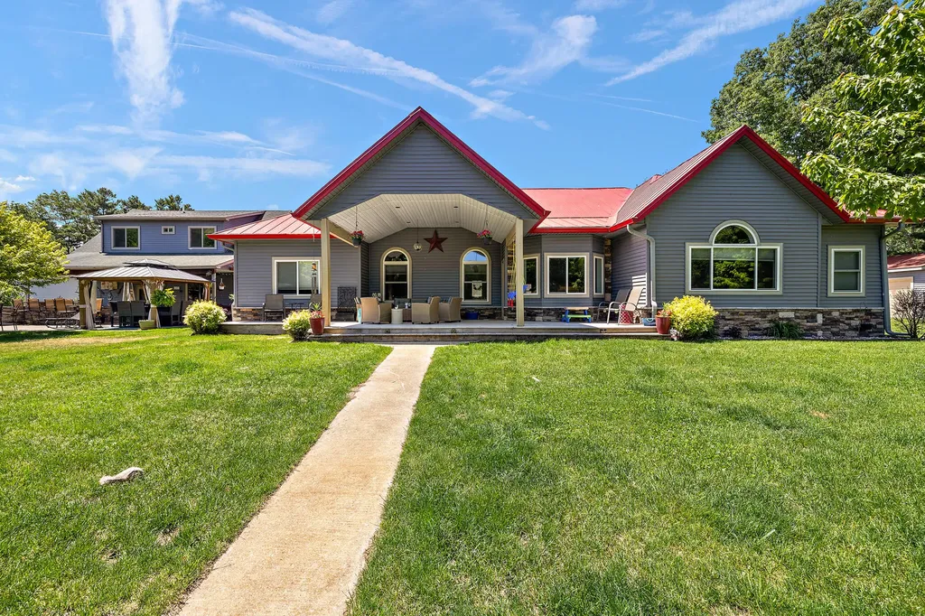 8662 W Edgewood Road Golden Township MI 49436