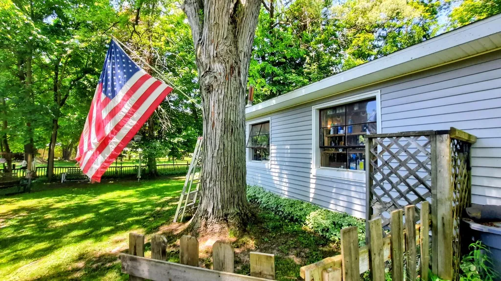 8052 Schroeder Street Onekama Village MI 49675