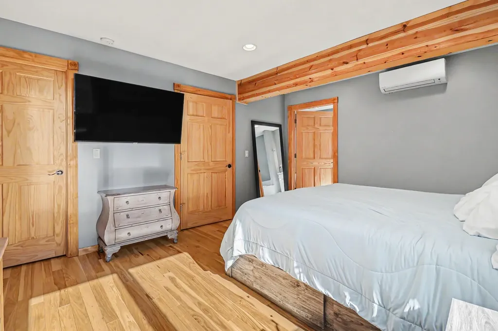 7469 W Tolliver Road Golden Township MI 49436