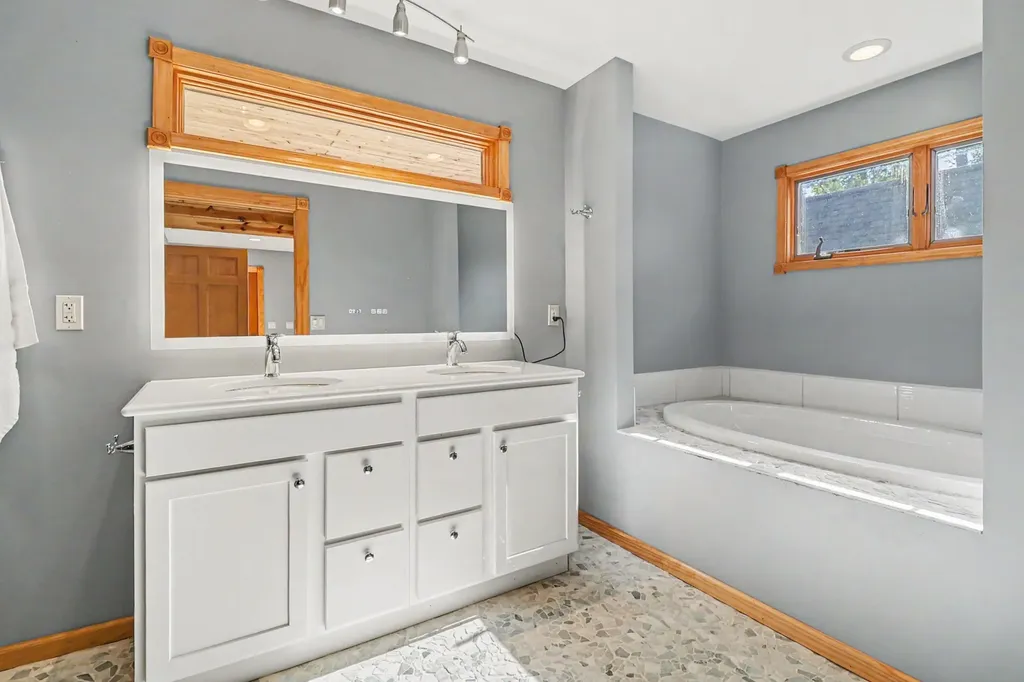 7469 W Tolliver Road Golden Township MI 49436