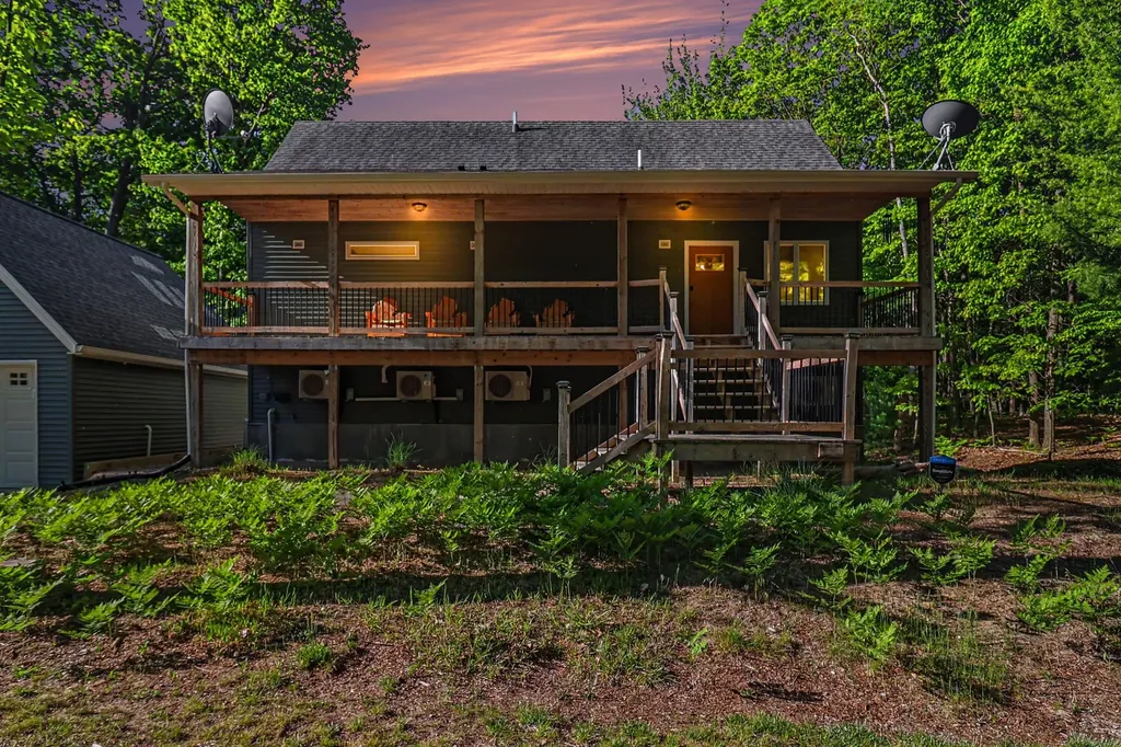 7469 W Tolliver Road Golden Township MI 49436