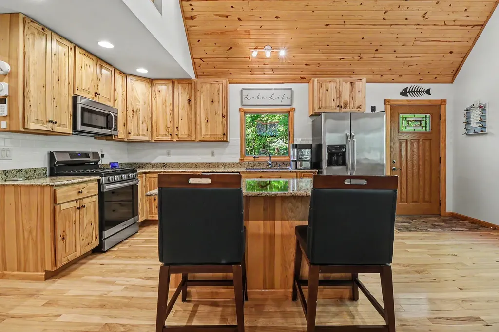 7469 W Tolliver Road Golden Township MI 49436