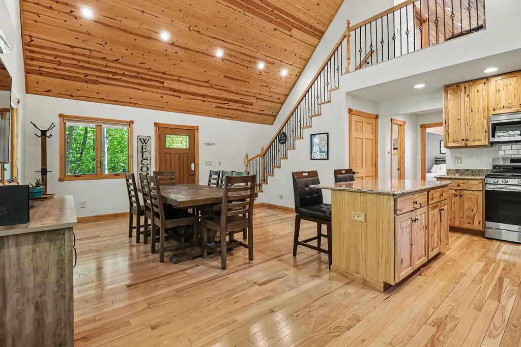 7469 W Tolliver Road Golden Township MI 49436