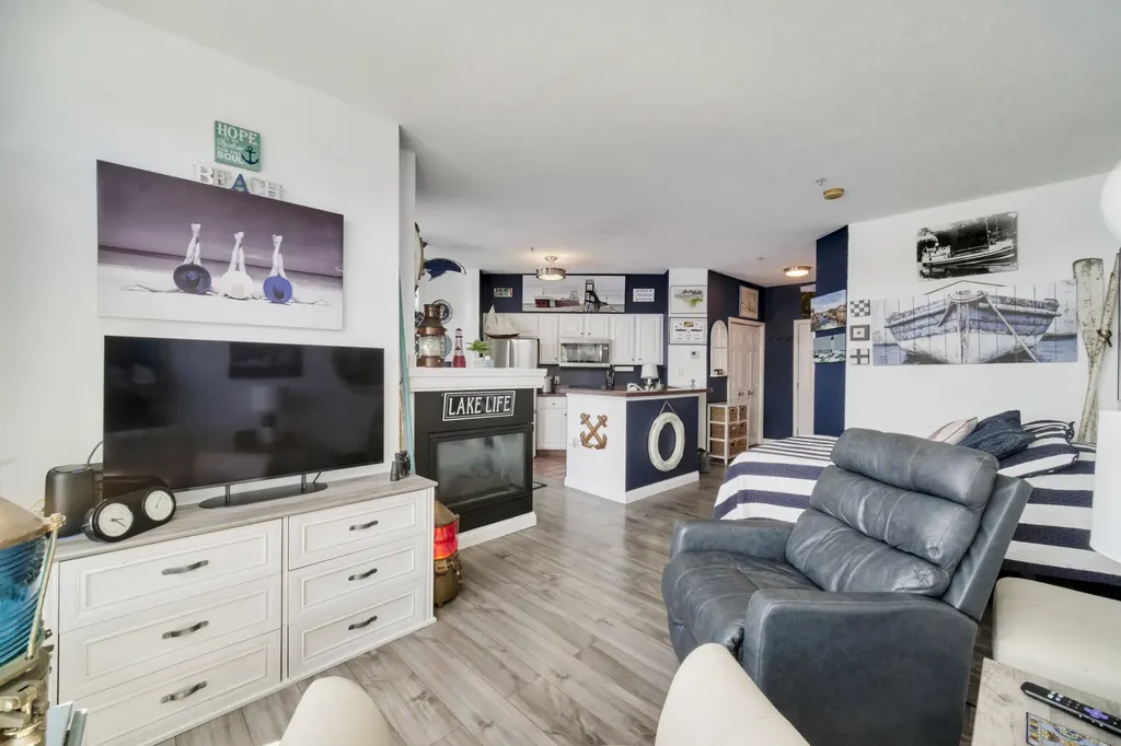 3 Brookharbor N Manistee City MI 49660
