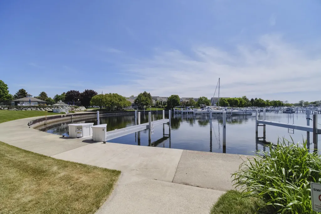 3 Brookharbor N Manistee City MI 49660