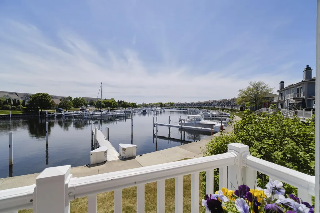 3 Brookharbor N Manistee City MI 49660