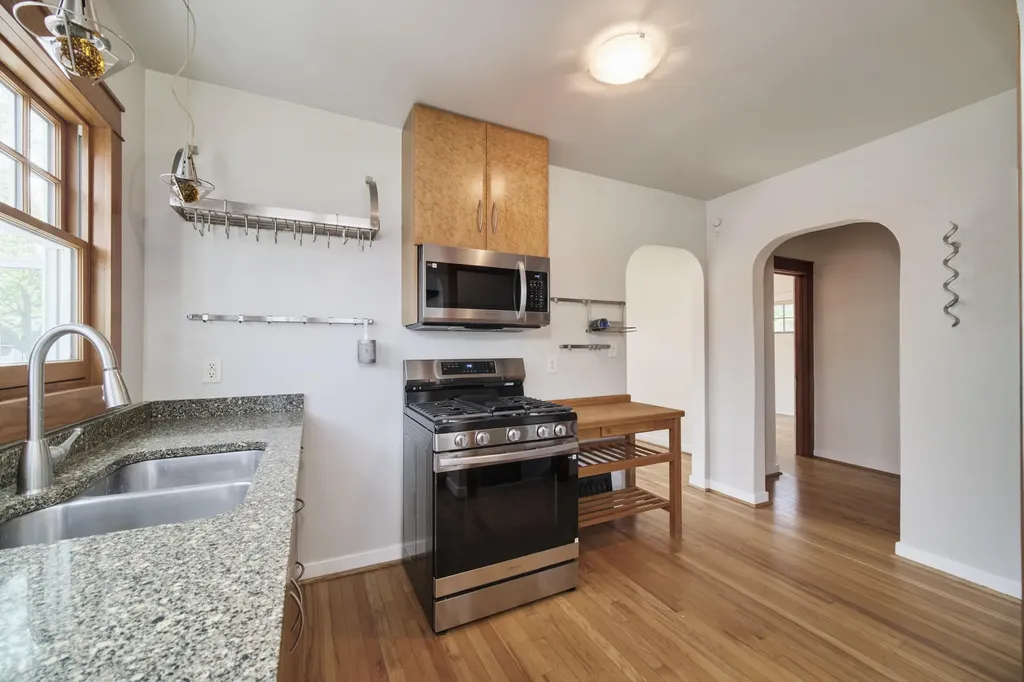504 N Lewis Street Ludington City MI 49431