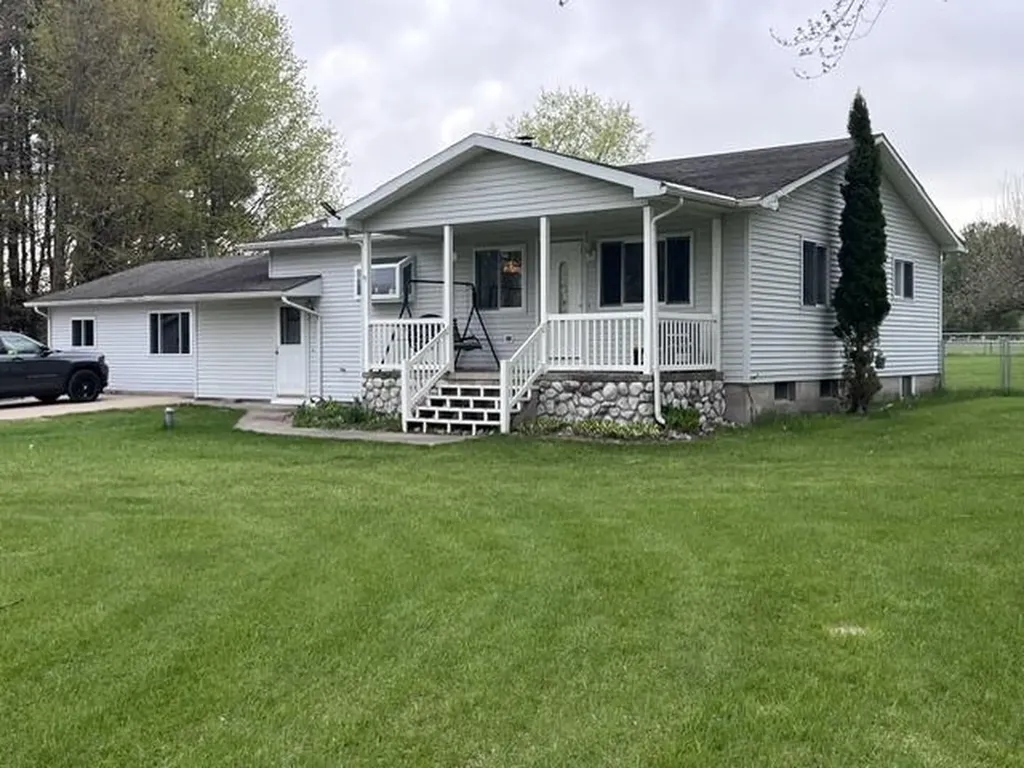 8671 13 Mile Road Bear Lake Township MI 49614