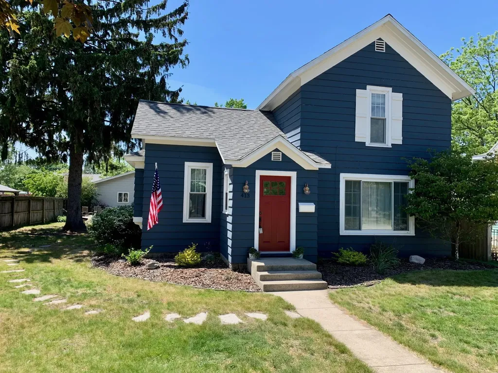 413 N Rath Avenue Ludington City MI 49431