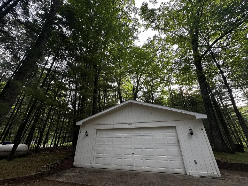 5112 N Red Maple Street Sauble Township MI 49644
