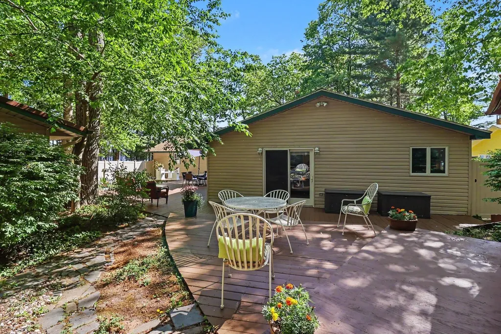7399 S Lakeshore Drive Summit Township MI 49449