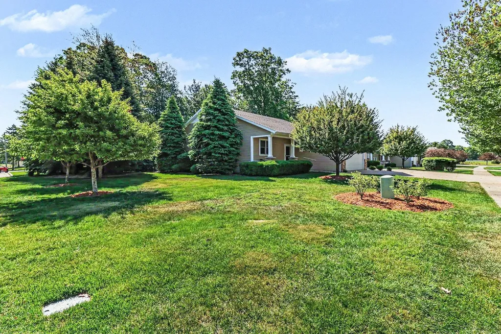 1240 Blue Heron Drive Ludington City MI 49431