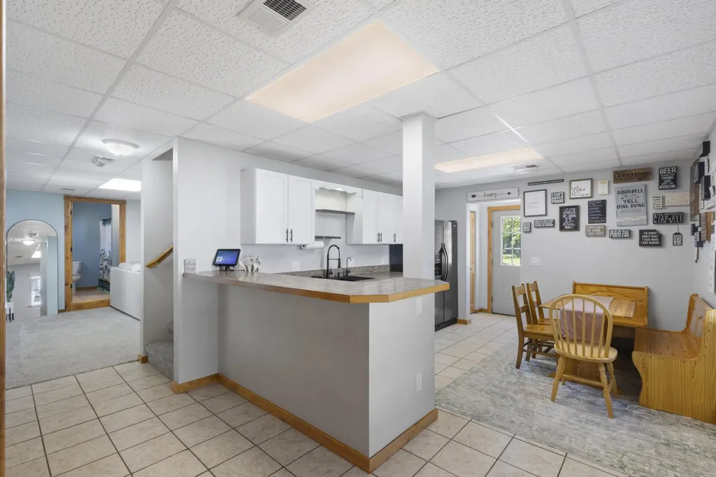 14641 Thompson Avenue Unknown City MI 49683