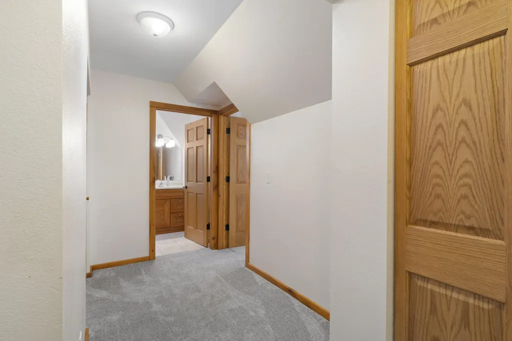14641 Thompson Avenue Unknown City MI 49683