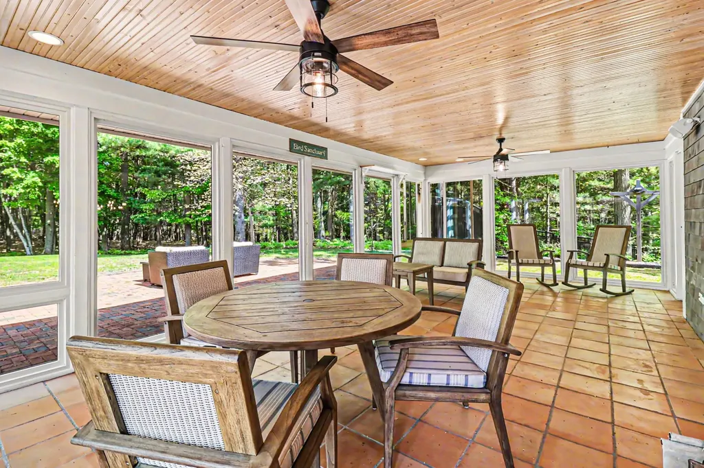 5389 Ridge Road Pentwater Township MI 49449