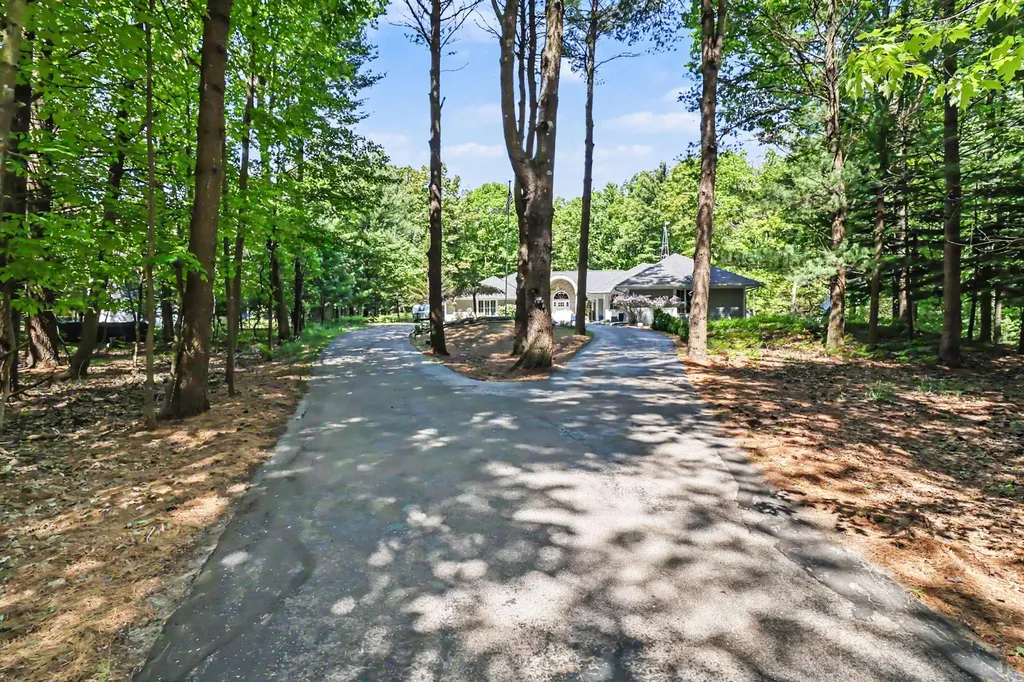 5389 Ridge Road Pentwater Township MI 49449