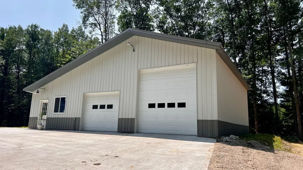1821 W Hansen Road Amber Township MI 49454