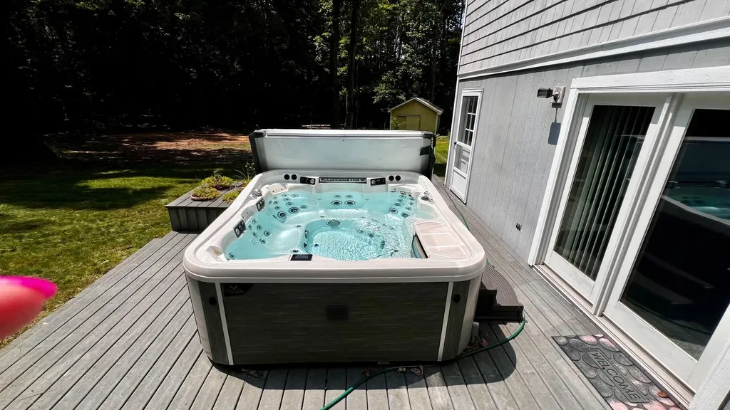 1821 W Hansen Road Amber Township MI 49454