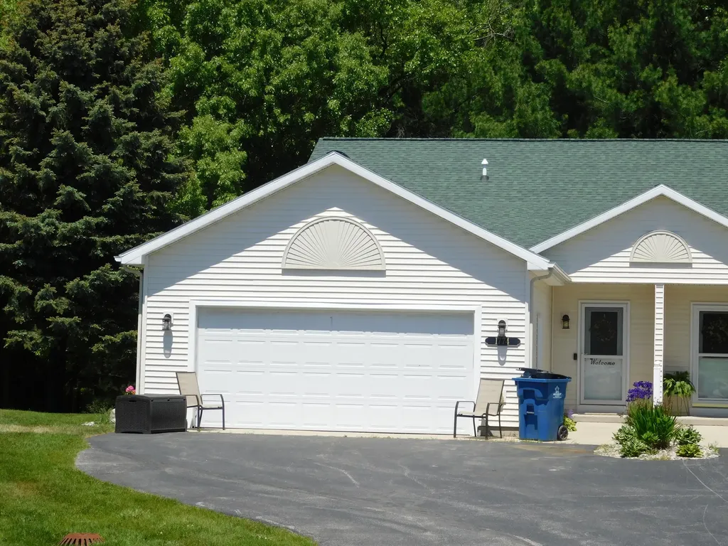 1774 Pine Ridge Drive Filer Charter Township MI 49660