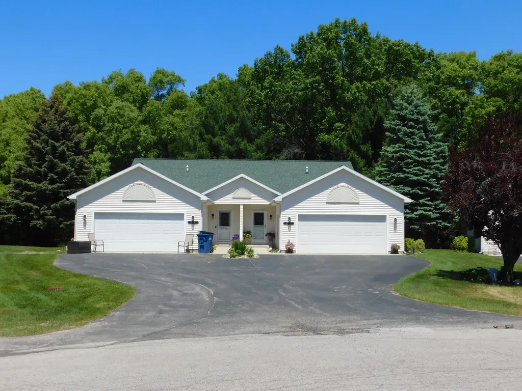 1774 Pine Ridge Drive Filer Charter Township MI 49660