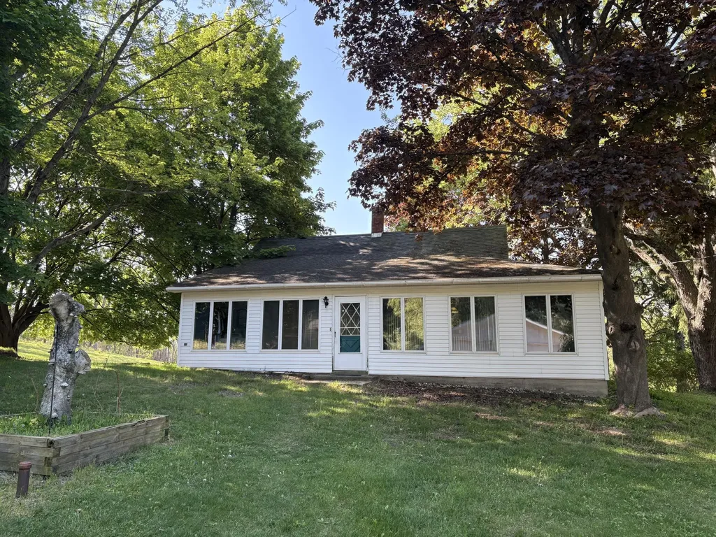 8819 Erdman Road Onekama Township MI 49675