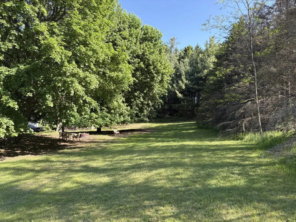 8819 Erdman Road Onekama Township MI 49675