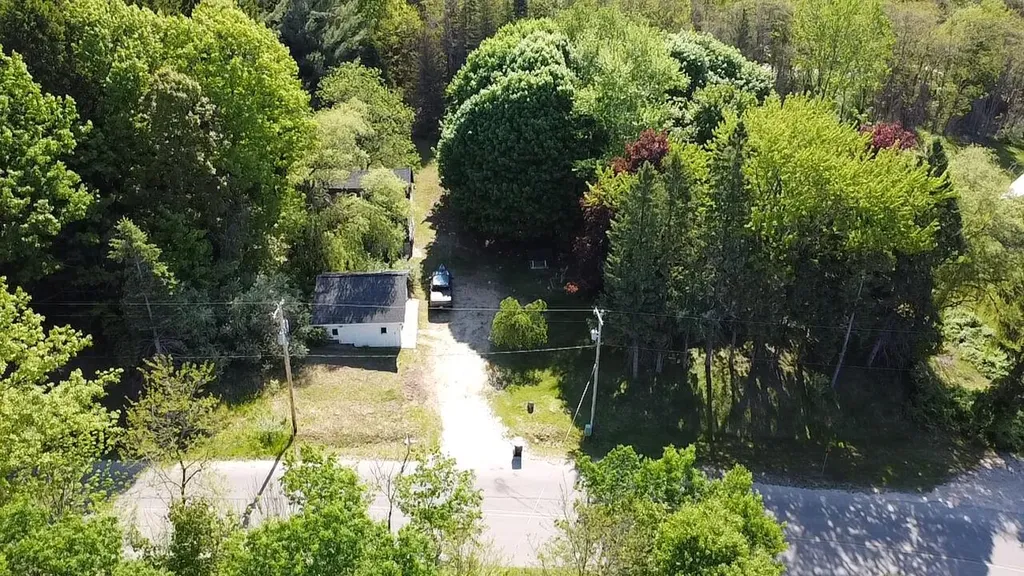 8819 Erdman Road Onekama Township MI 49675