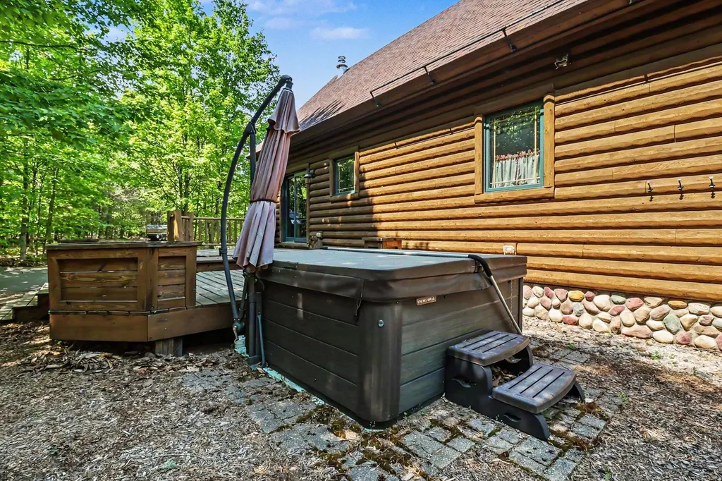 15163 Winding Creek Drive Springdale Township MI 49614